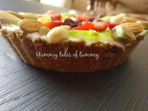 Rajgira Fruit Tart | Amaranth Fruit Tart | No bake fruit tart