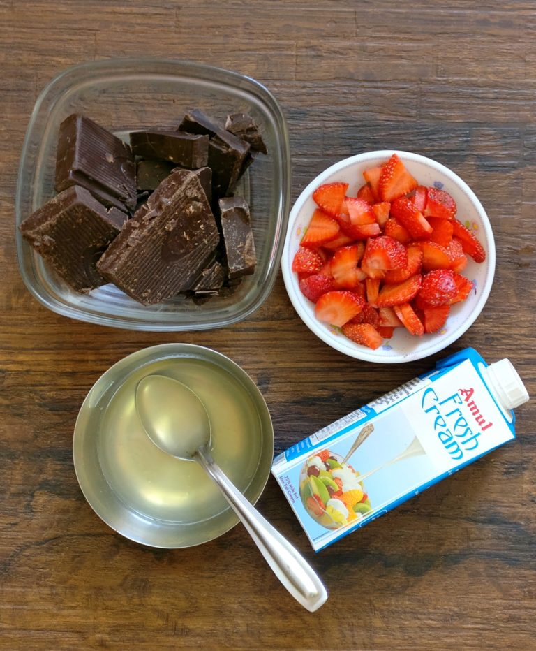 Strawberry and Chocolate Mousse Yummy Tales Of Tummy