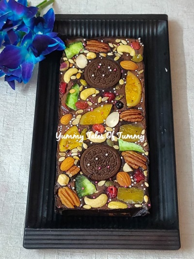 You are currently viewing Homemade fruit and nut chocolate bar