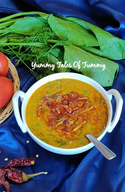 Sindhi Sai Bhaji | Palak chana dal - Yummy Tales Of Tummy