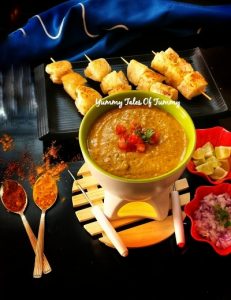 Read more about the article Pav bhaji Fondue | Pav bhaji fondue recipe