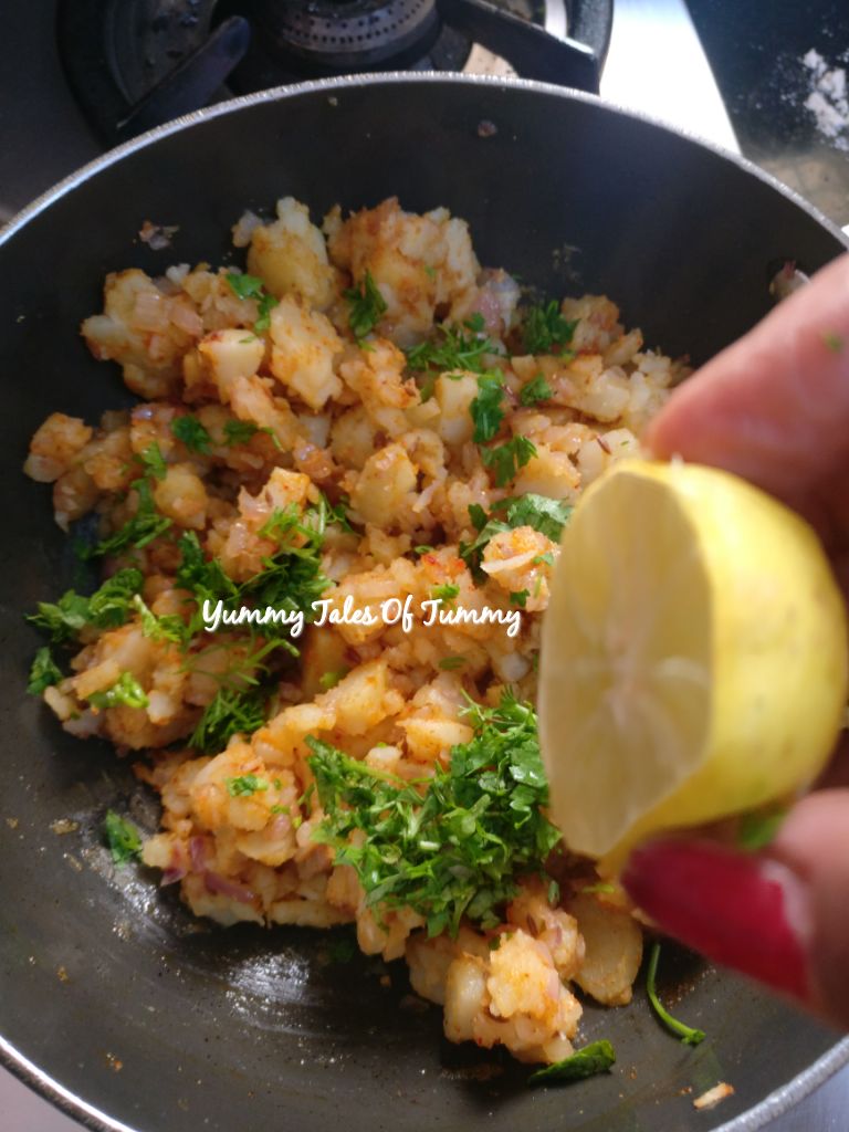 Bread Roll Recipe How to make Potato stuffed Bread Rolls Yummy