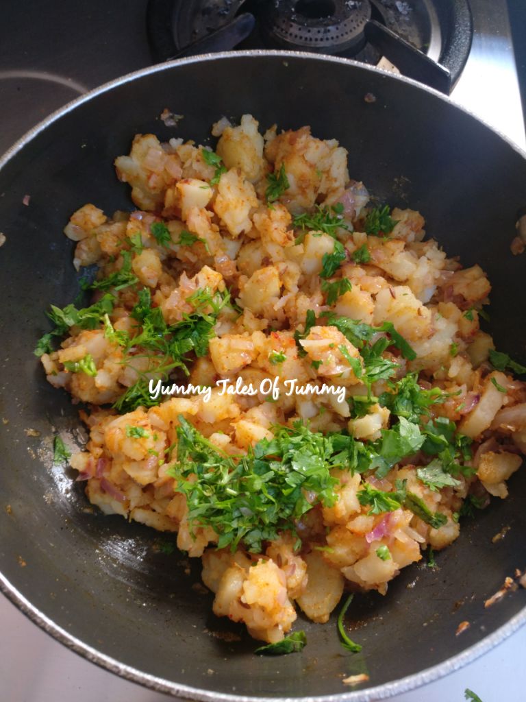 Bread Roll Recipe How to make Potato stuffed Bread Rolls Yummy