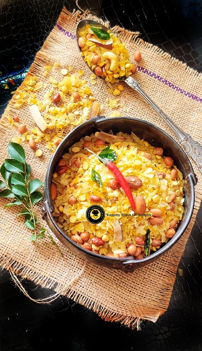 You are currently viewing Poha Chivda Recipe |  Patla poha chivda recipe