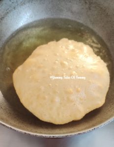 Chole Bhature Recipe | Punjabi Chola Bhatura