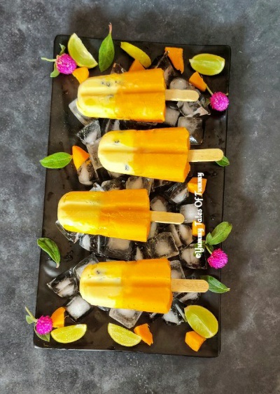 You are currently viewing Mango Vanilla Custard Popsicles | Mango popsicles