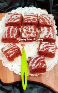 Eggless red velvet cake