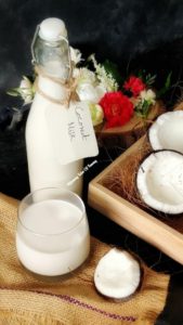 Read more about the article 2 ingredient Homemade Coconut milk | How to make coconut milk at home