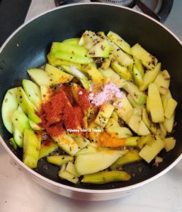 Cooking process of Aam ki launji | Sweet and spicy mango Chutney