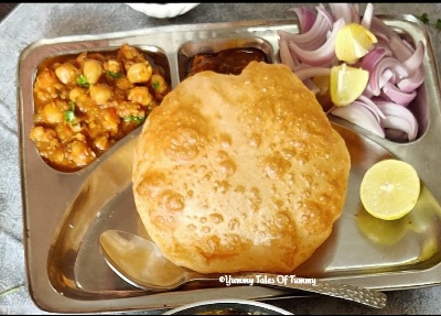 You are currently viewing How to make Fluffy Bhatura | No yeast Bhature