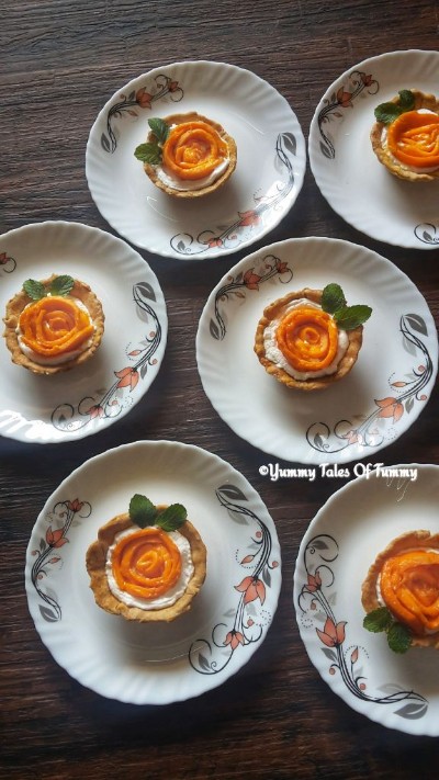 You are currently viewing Eggless Mango Mini tarts | Mango tarts