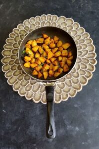 Read more about the article Jeera Aloo Recipe (Cumin Potatoes ) | Zeera Alu