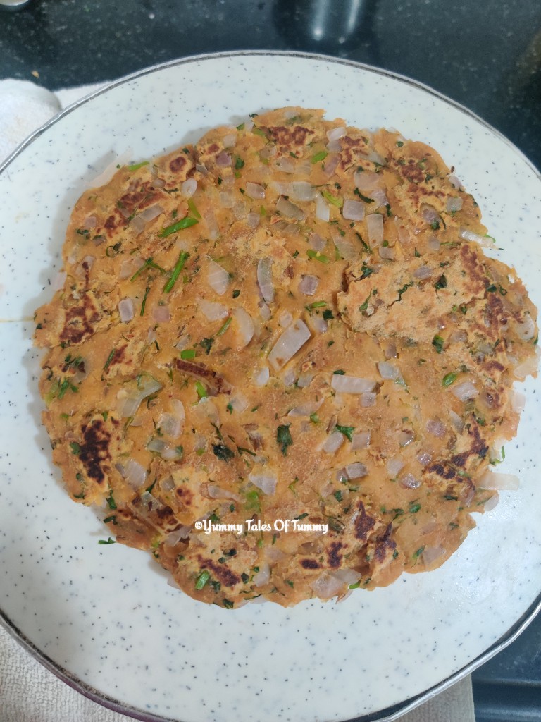 Sindhi Basar wari Koki Sindhi Koki Recipe Onion Flatbread Yummy