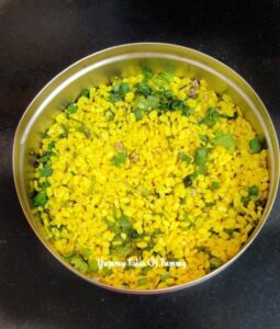 Read more about the article Sindhi Churi Dal | Moong Dal Churi