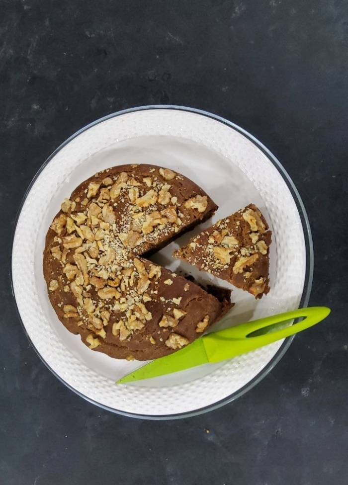 Eggless whole wheat Date Walnut cake (Vegan)