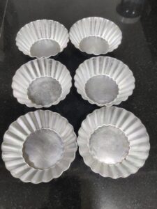 Muffin molds