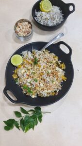 Read more about the article How to make Sabudana Khichdi (Fluffy & Non sticky)