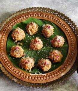 Nariyal Ladoo Recipe (Coconut Laddu) ready to be served 