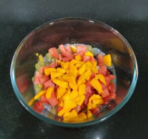 Chopped fruits kept in a bowl