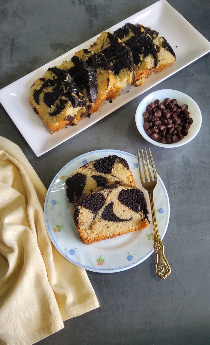 You are currently viewing Eggless Marble Loaf Cake