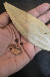 Bay leaf, cinnamon and black pepper corns